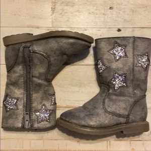 Little girls boots 🖤✨